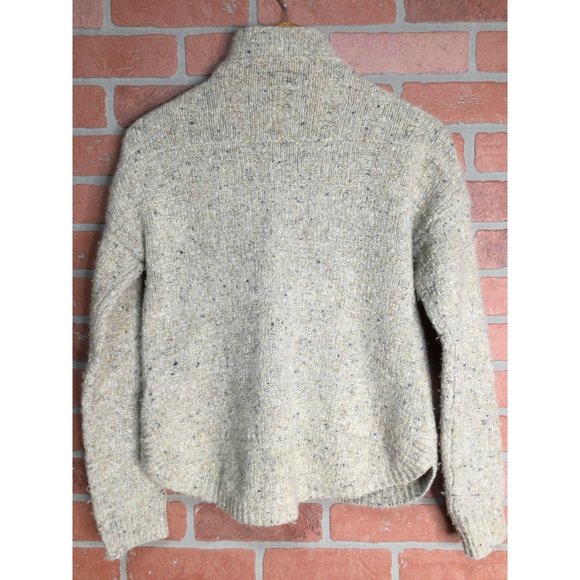 Cozy Cream Turtleneck Sweater - Picture 5 of 7